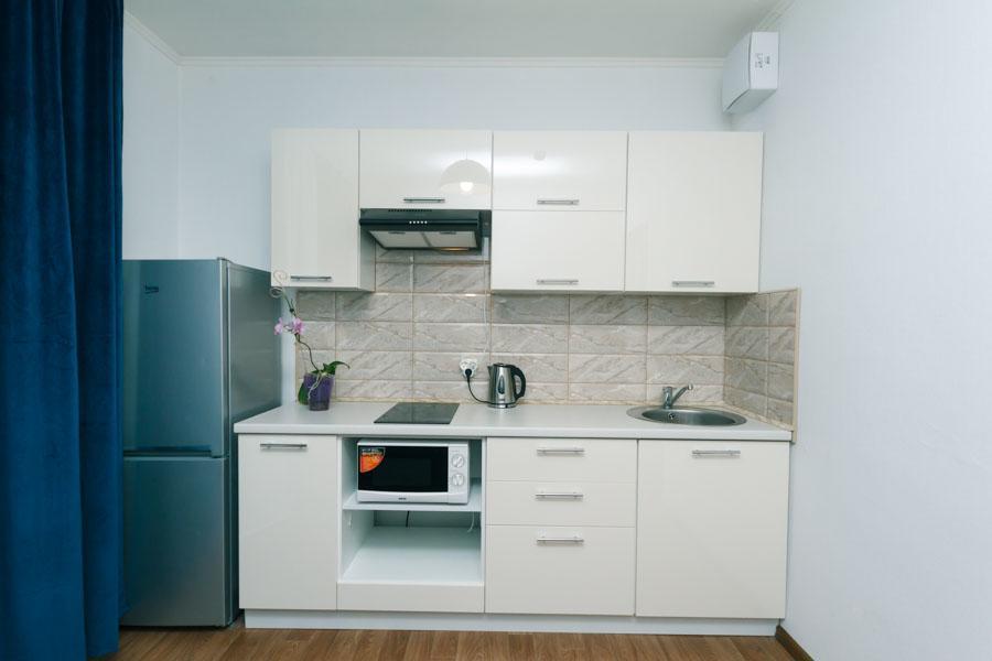 Cozy Apartment on Gmyri 12b near metro Poznyaki Kijev Kültér fotó